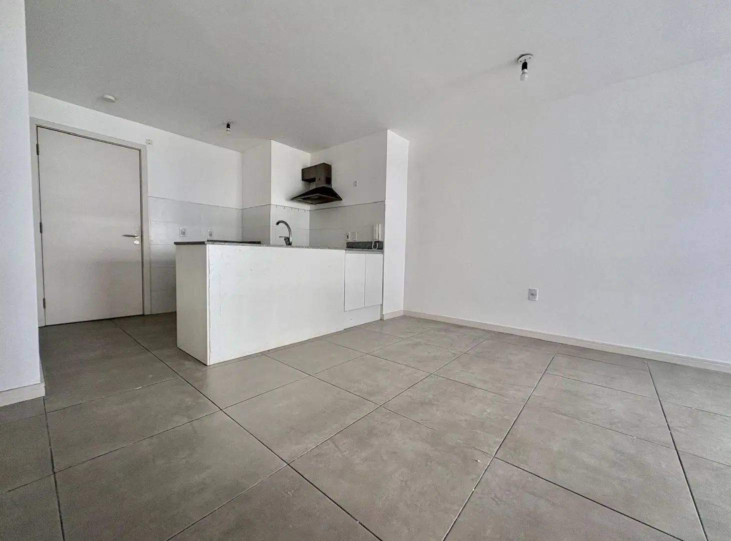 ALQUILER APARTAMENTO 1 DORMITORIO, BALCON, CENTRO 5