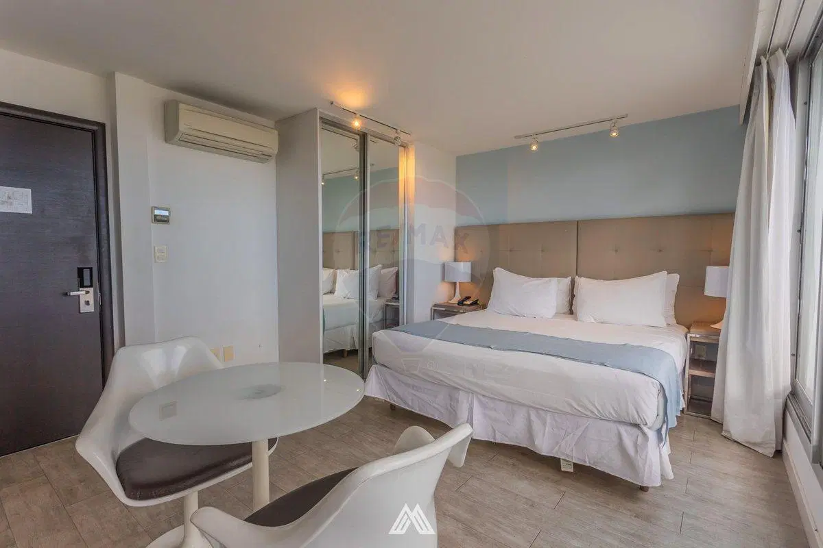 VENTA-mono penthouse terraza y gge-Pta CARRETAS 4