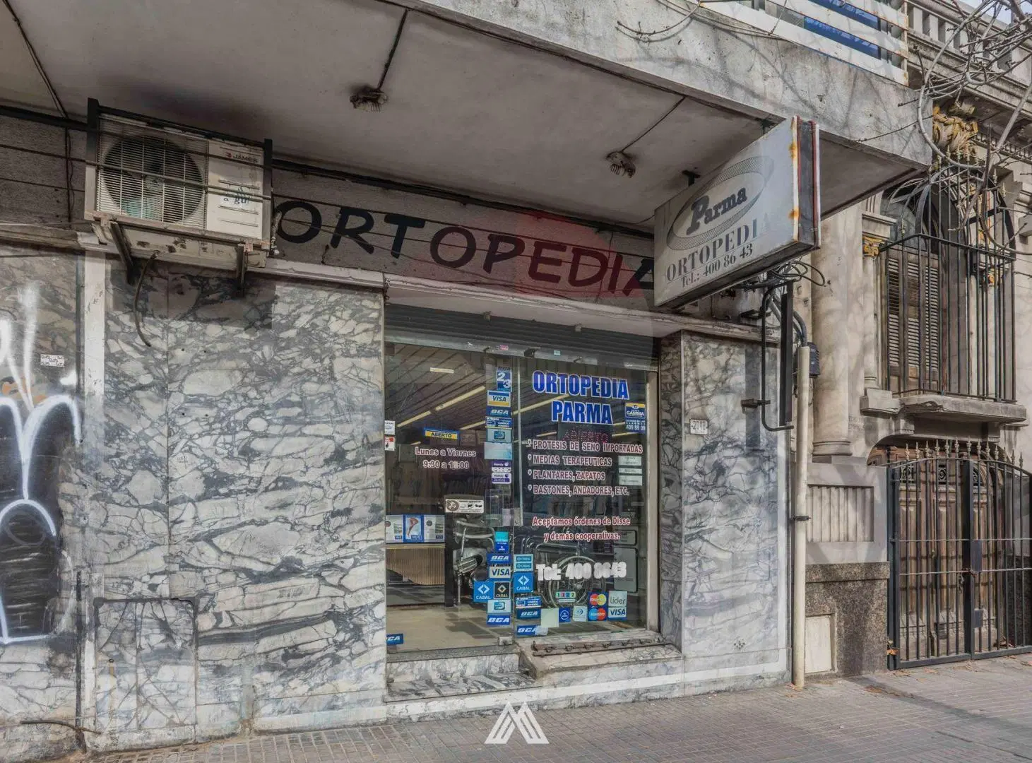 VENTA LOCAL COMERCIAL EN EL CENTRO 3