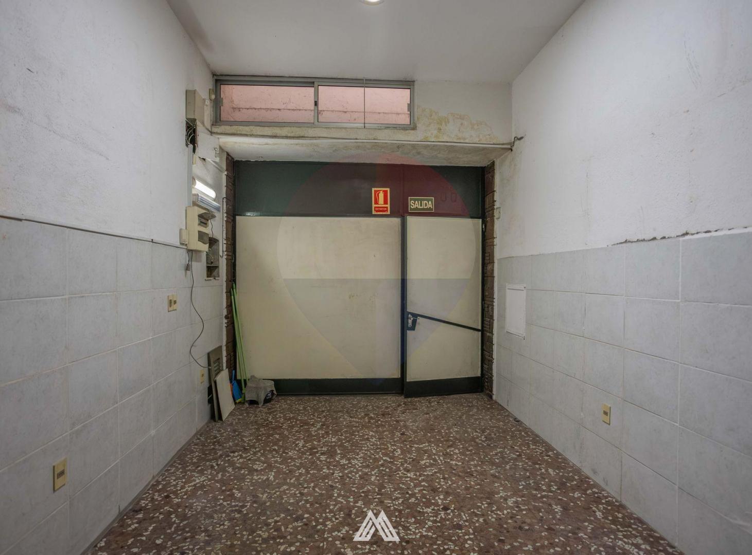Foto de VENTA LOCAL COMERCIAL EN GALERIA CORDON, imagen 2