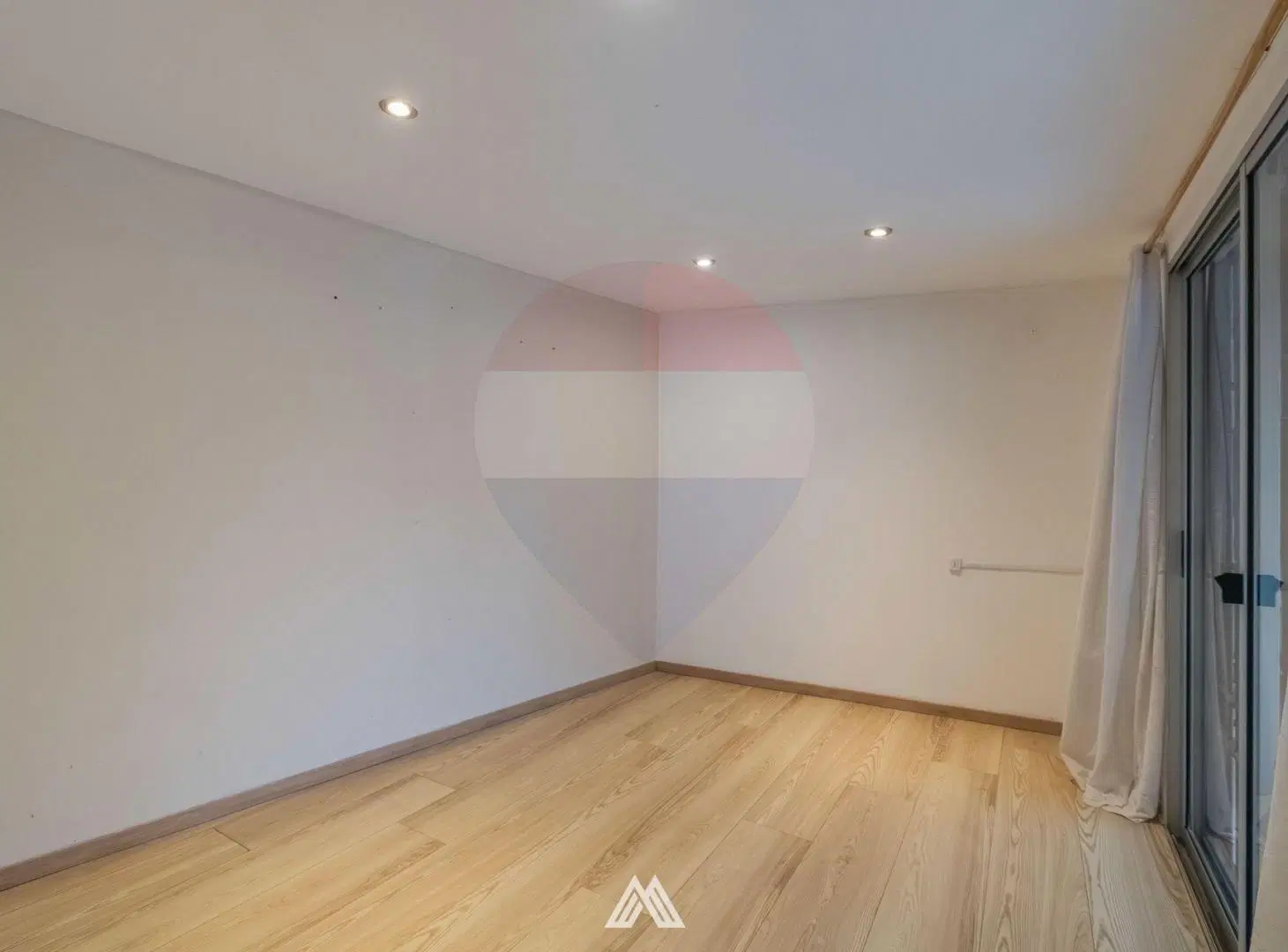 CASA EN VENTA EN SAYAGO 3D 1B GRAN TERRENO 2