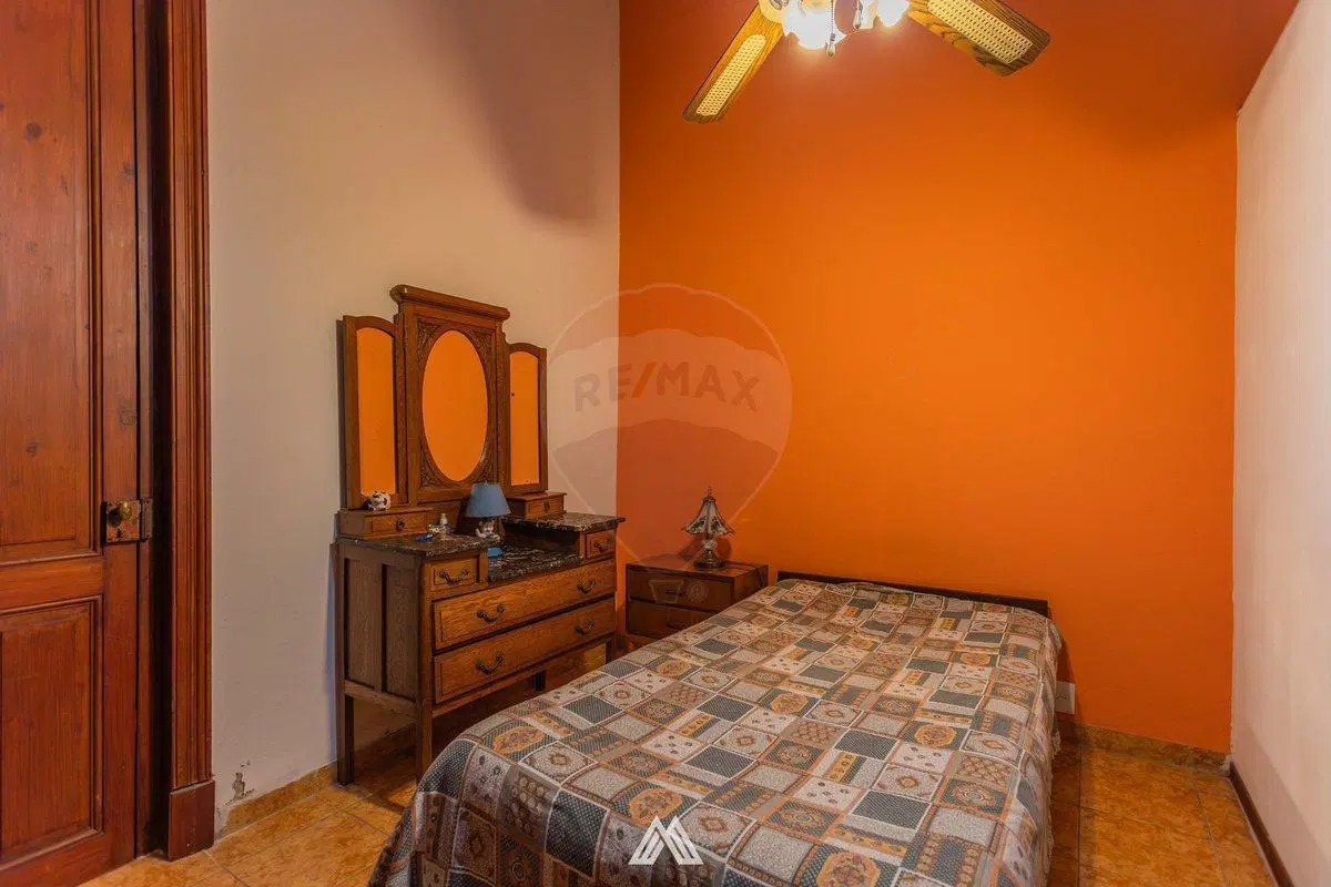 Venta casa 4 dormitorios 3 baños Tres Cruces 3