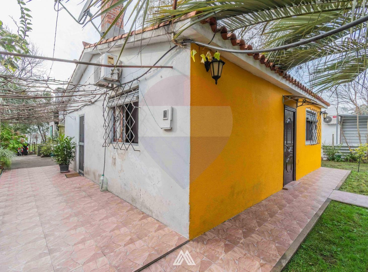 Foto de Venta casa Ruta 101 de 2 dormitorios gran terreno, imagen 4