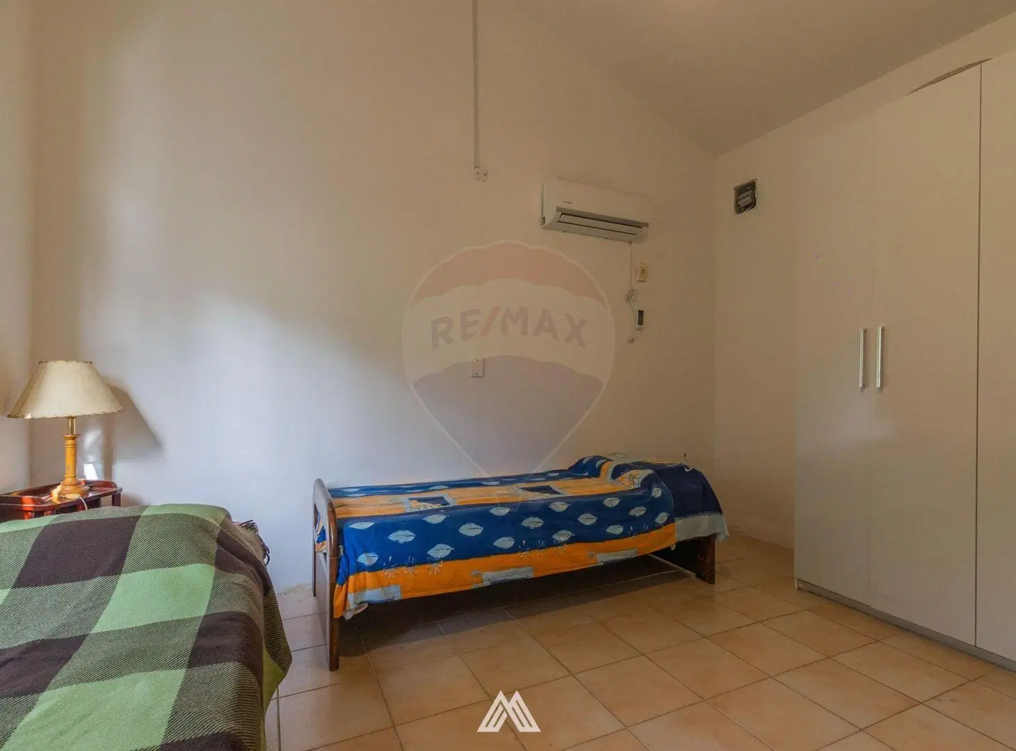 Venta casa dos dormitorios y garaje en San Luis 5