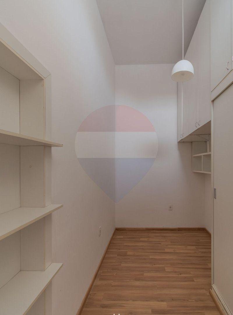 Foto de VENTA CASA 3 DORMITORIOS Y COCHERA EN BUCEO, imagen 5