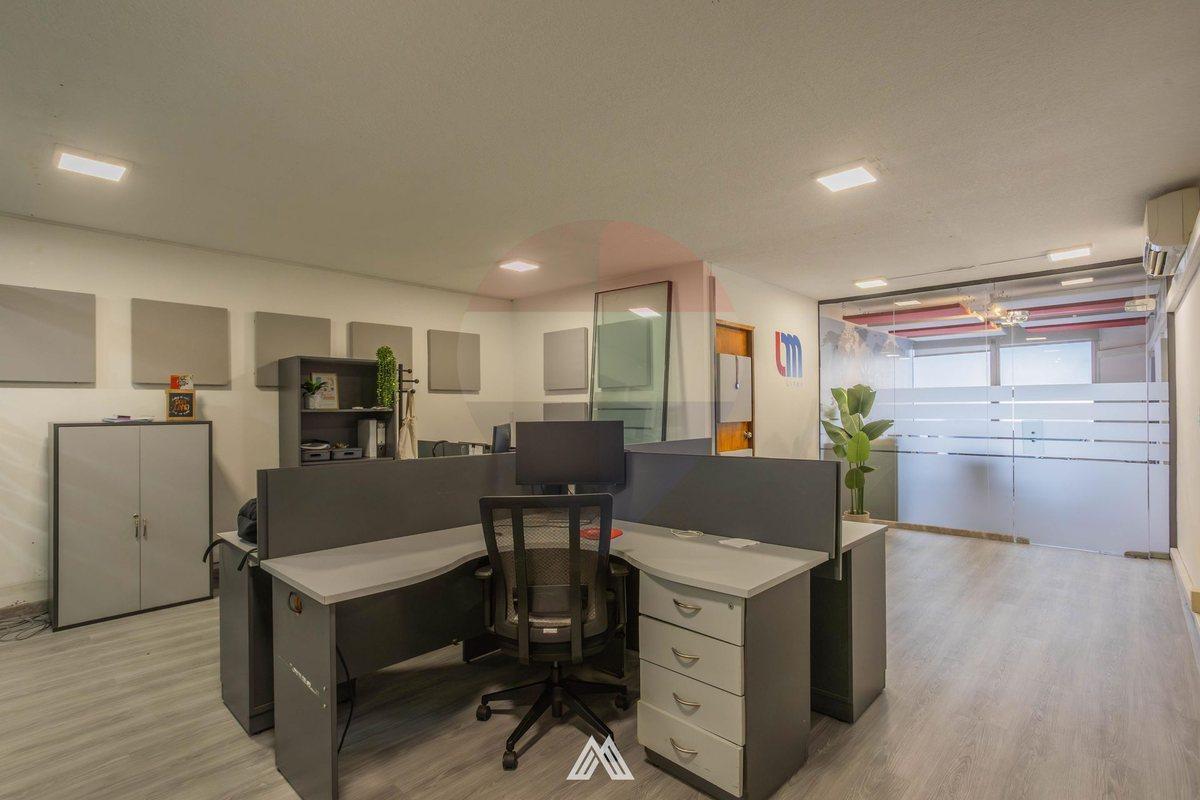 Foto de VENTA OFICINA CIUDAD VIEJA, imagen 4