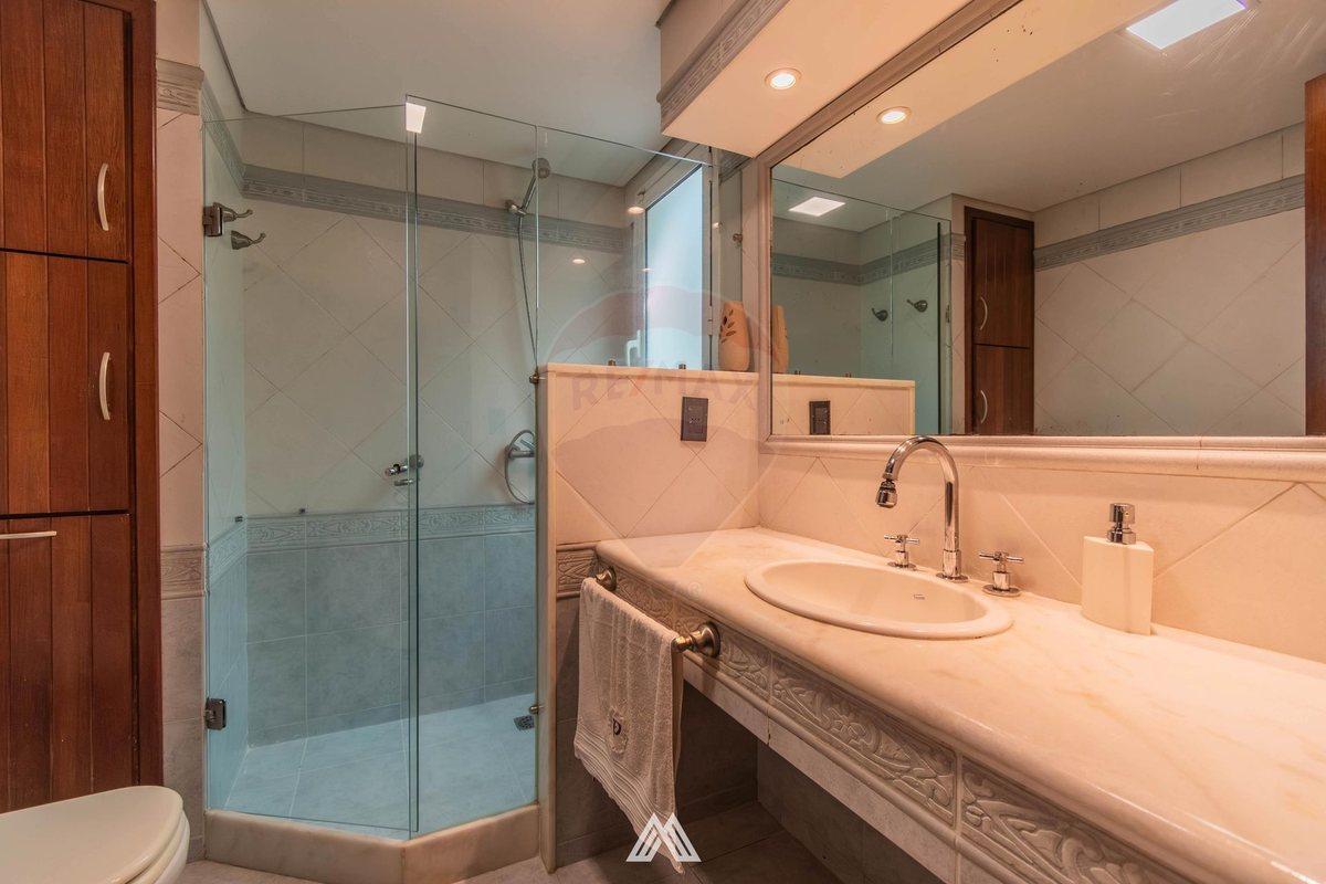 Foto de Venta CASA 4 dormitorios piscina Barra de Carrasco, imagen 3