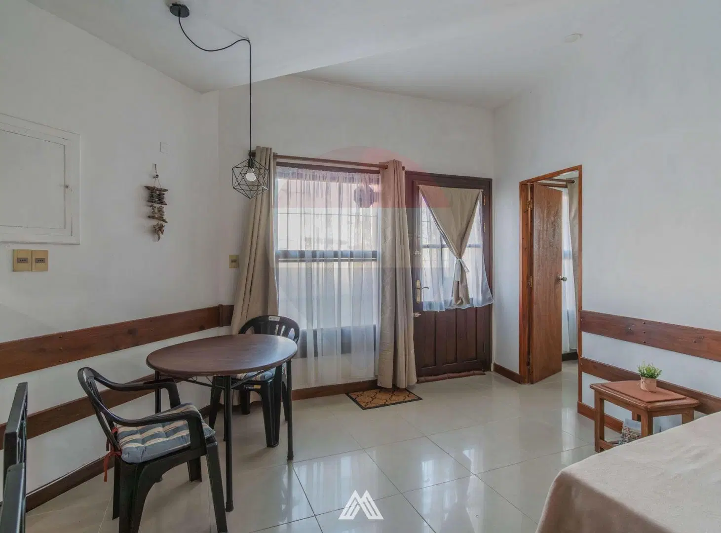VENTA-Local Comercial proa R. Anador-PARQUE BATLLE 2