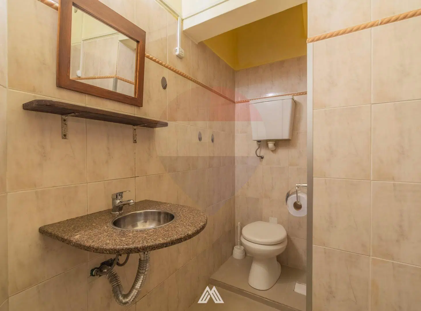 VENTA-Local Comercial proa R. Anador-PARQUE BATLLE 8
