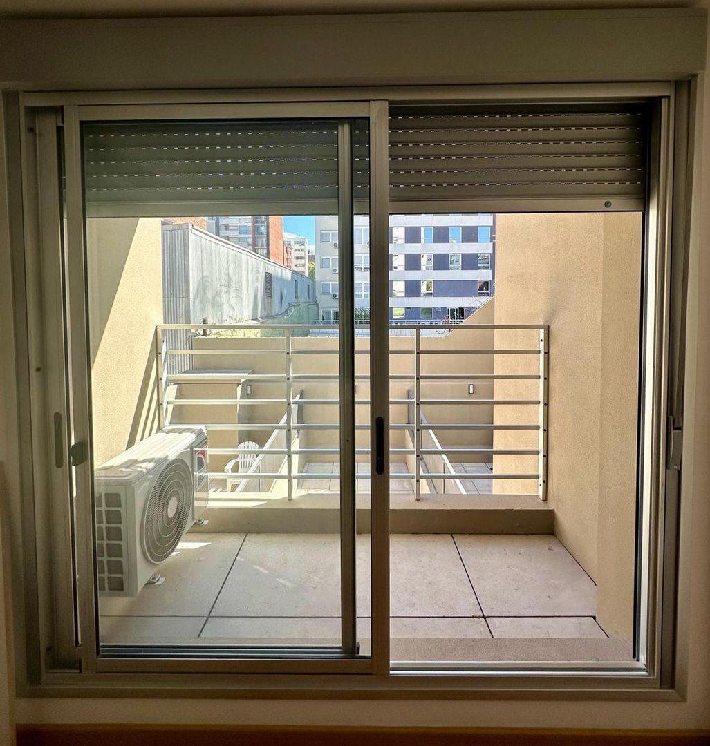 Foto de Venta Monoambiente con balcón Punta Carretas, imagen 1
