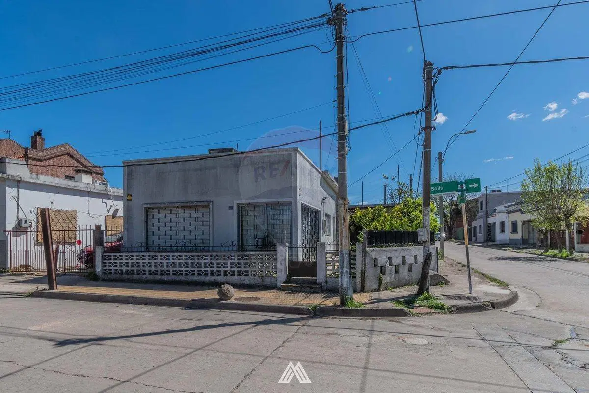 Venta de casa en Pando dos dormitorios y garaje 4