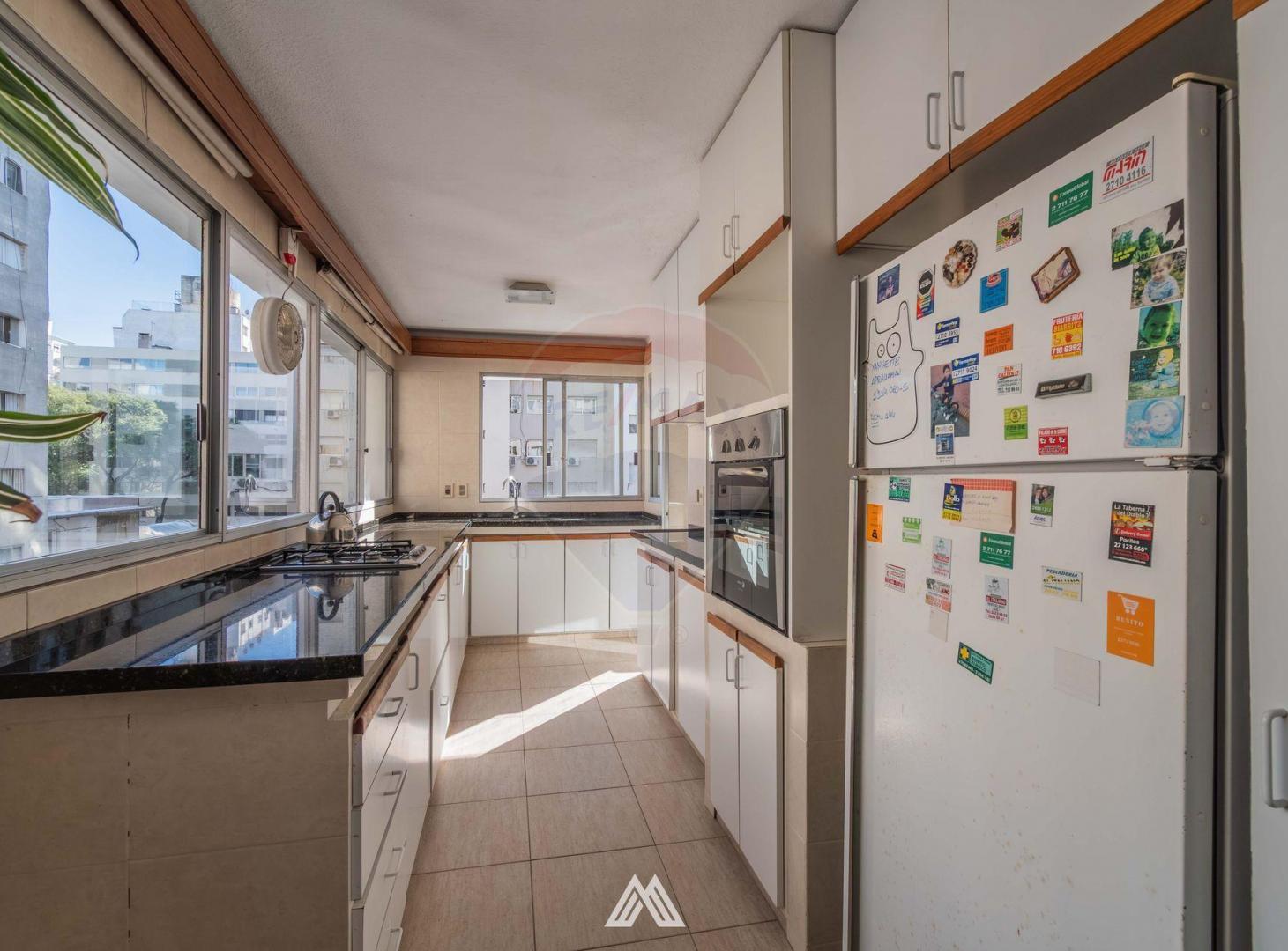 Foto de VENTA APTO 4 DORM 4 BAÑOS PUNTA CARRETAS GJE DOBLE, imagen 3