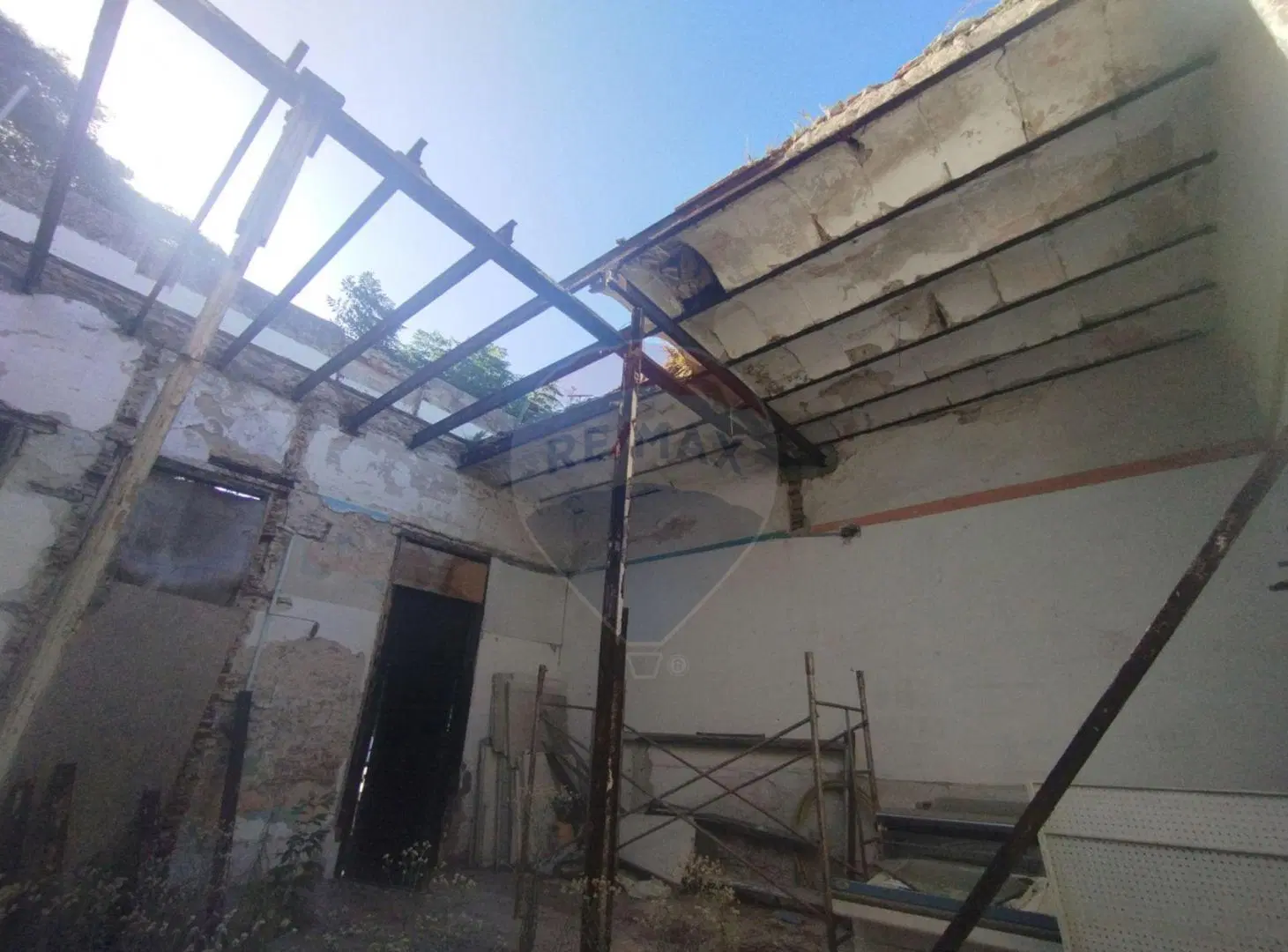 VENTA TERRENO PADRON UNICO 65m2 EN TRES CRUCES 2