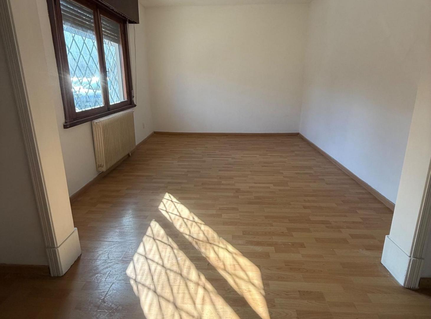 Foto de Venta Casa La Blanqueada 3 dorm 2 baños garage, imagen 2