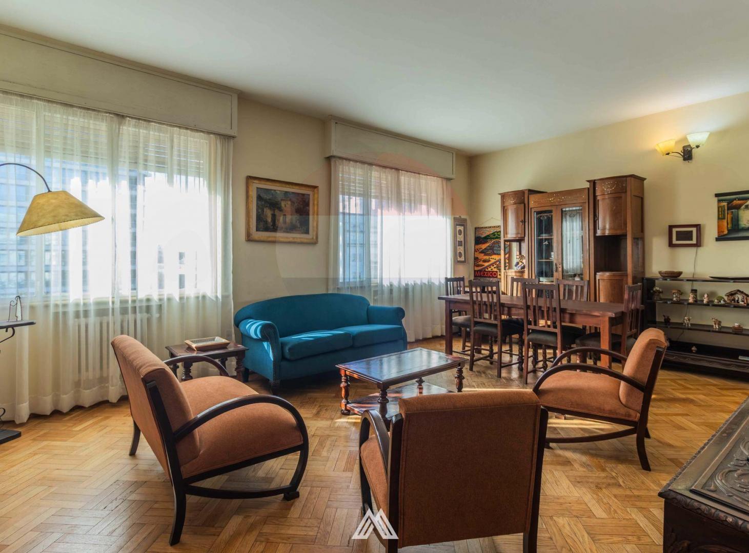 Foto de VENTA APARTAMENTO, 5 DORMITORIOS SOBRE BULEVAR, imagen 1