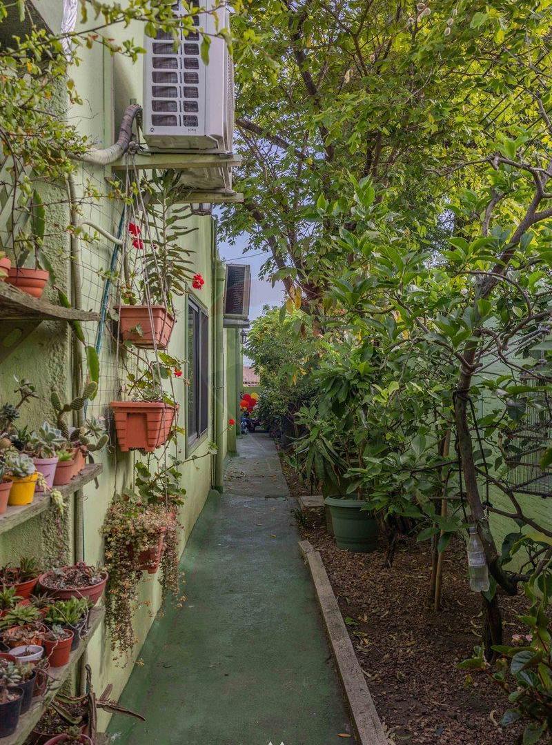 Foto de VENTA CASA 3 DORMITORIOS GARAJE FONDO EN CERRITO, imagen 4