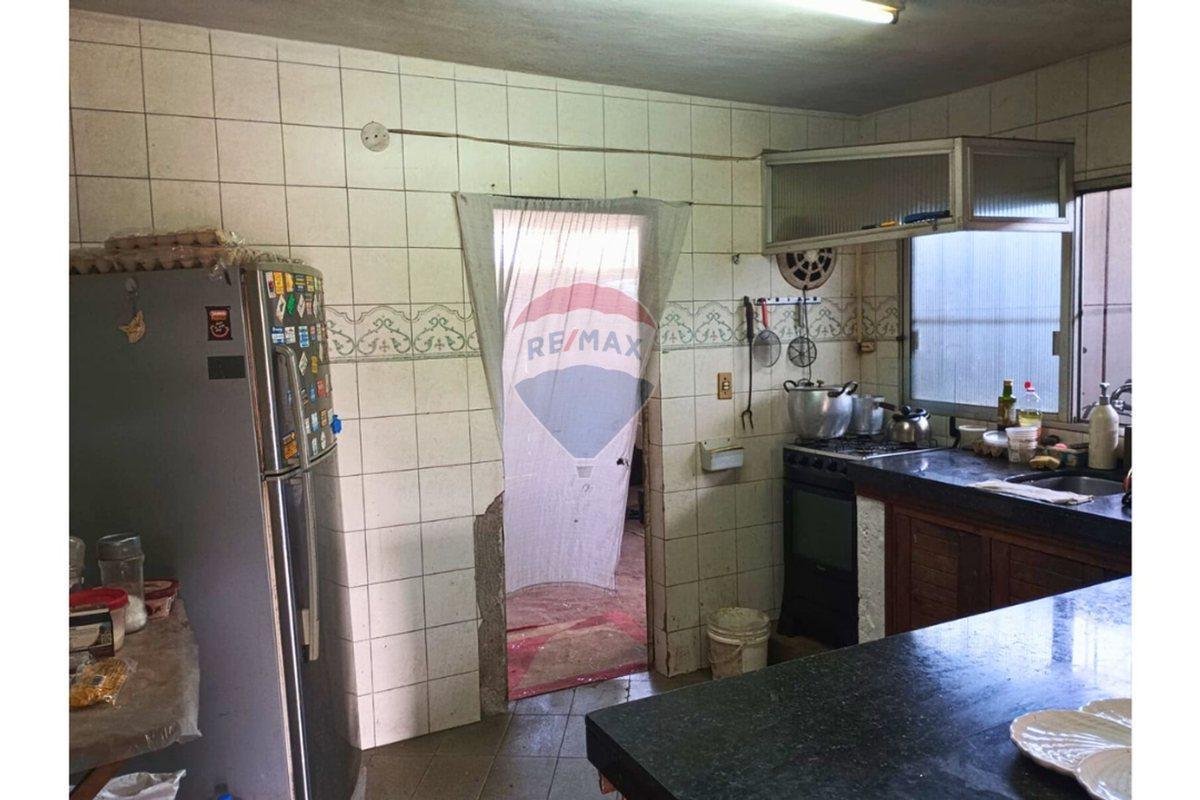 Foto de Venta casa tres dormitorios y garaje Casavalle, imagen 5