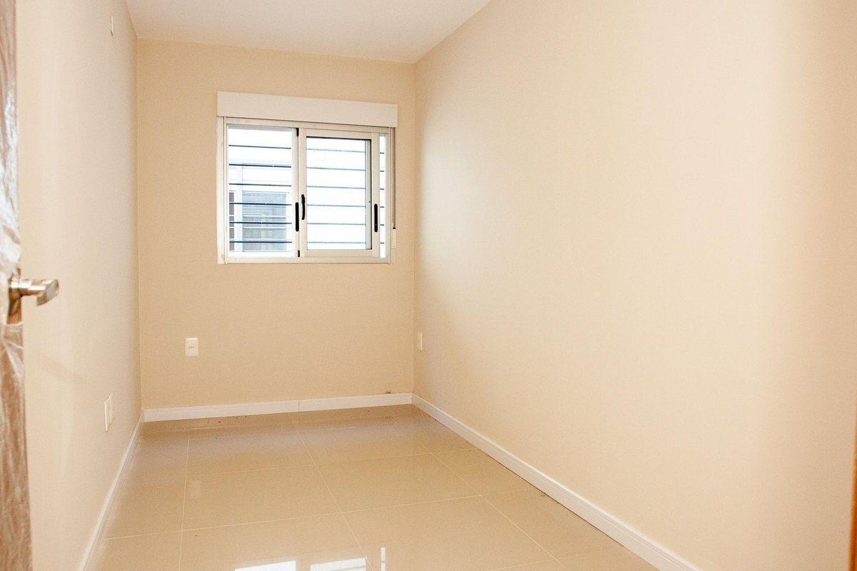 Foto de VENTA DUPLEX 2 DORM PATIO EXCLUSIVO TRES CRUCES, imagen 3