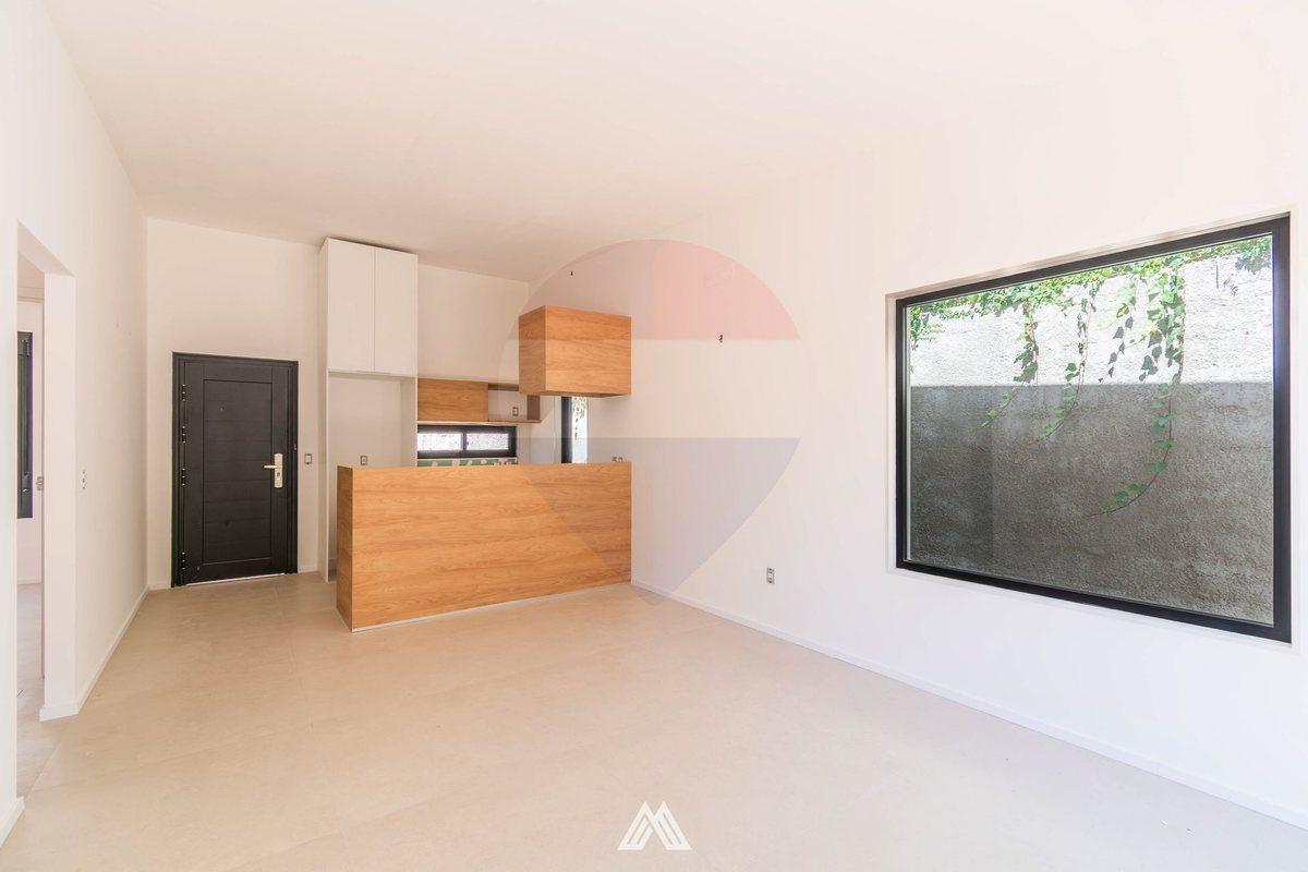 Foto de VENTA Casa Solymar 2 dormitorios Cochera ESTRENAR, imagen 4