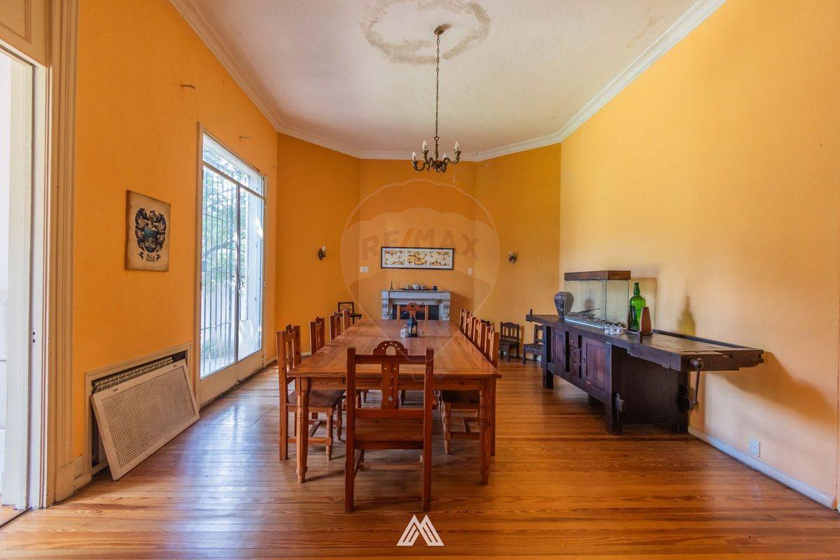Foto de VENTA CASA DE ESTILO, SOBRE AV BUSCHENTAL, PRADO, imagen 1