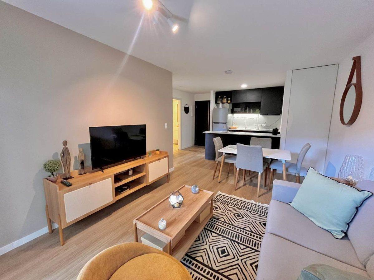 Foto de VENTA APARTAMENTO 1 DORMITORIO CON GARAJE, CENTRO, imagen 1