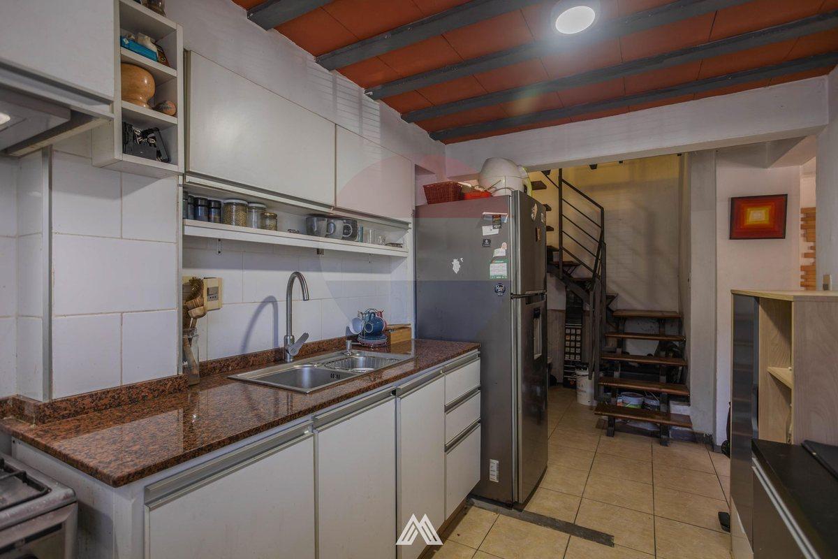 Foto de Venta casa 2 dormitorios terraza Tres Cruces, imagen 4
