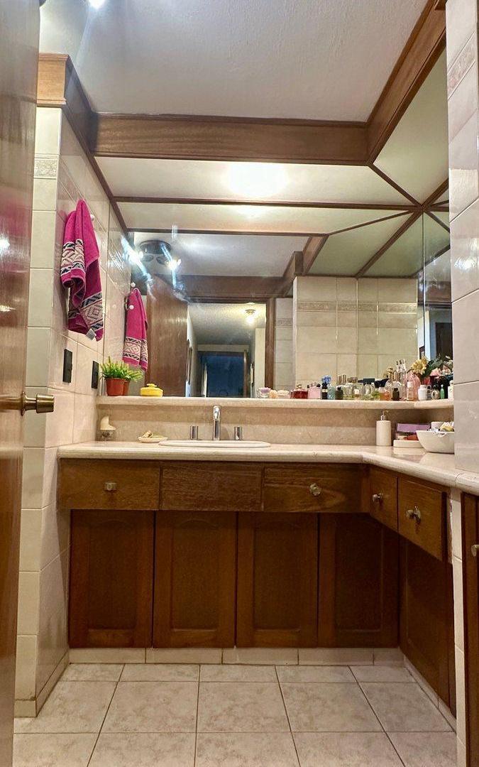 Foto de Venta Apto 4 Dormitorios Frente al Golf 2 Cocheras, imagen 4