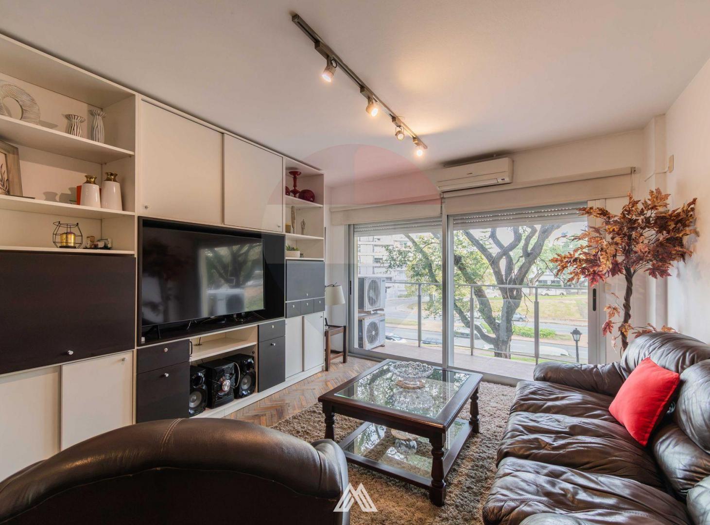 Foto de VENTA apto 3 DORM+SERVICIO y garage- Pta. Carretas, imagen 2