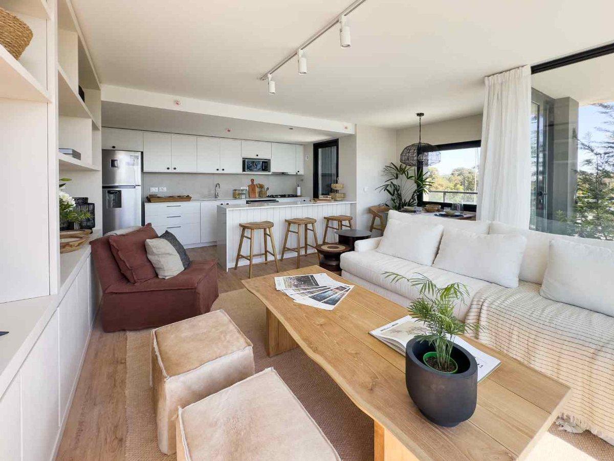 Foto de VENTA APTO DUPLEX CALA DEL YATCH 3 DORM AL LAGO, imagen 1
