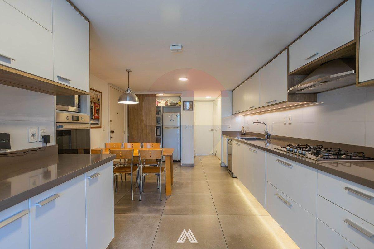 Foto de Venta apto 4 dorm en suite. 2gges, Pocitos, imagen 4