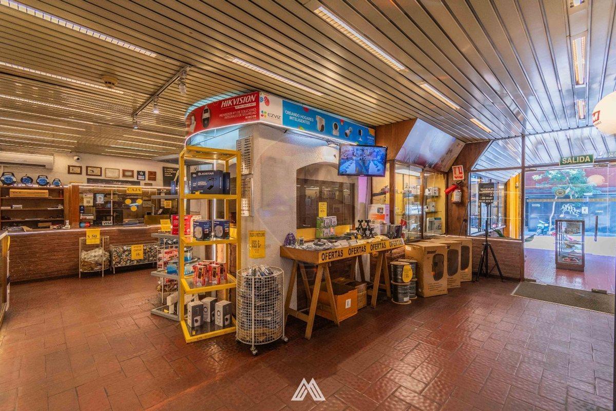 Foto de Venta gran local / padrón con 3 unidades en Centro, imagen 1