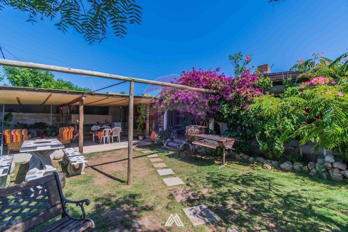 Foto de VENTA CASA 3 DORMITORIOS BARROS BLANCOS, imagen 2