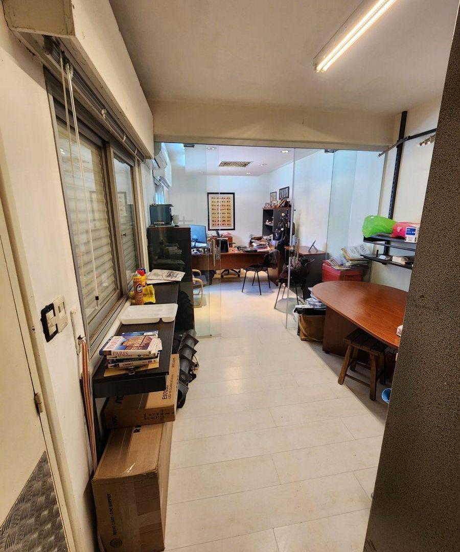 Foto de Alquiler local comercial calle principal de Pando, imagen 4