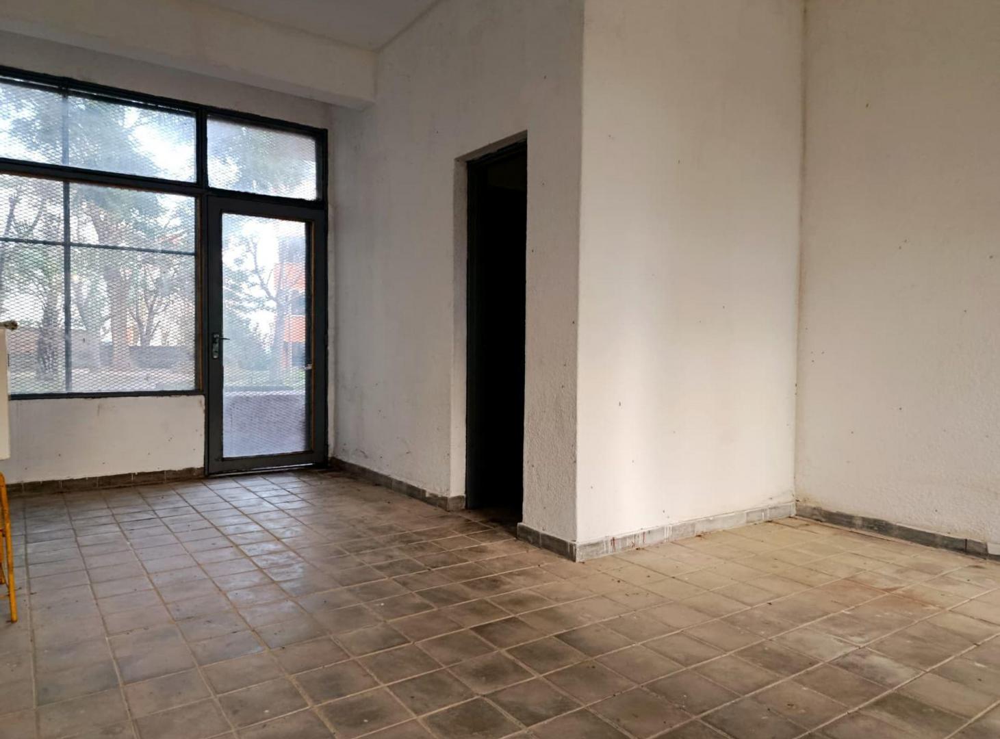 Foto de ALQUILER LOCAL COMERCIAL EN PANDO, imagen 1