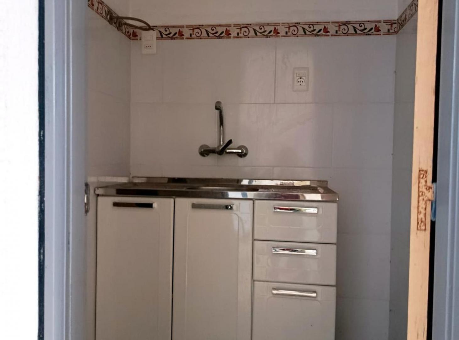 Foto de ALQUILER LOCAL COMERCIAL EN PANDO, imagen 3