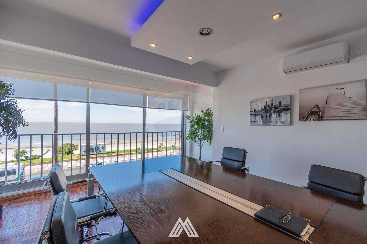 Foto de VENTA TERRENO RAMBLA BUCEO 20 M FRENTE 1060 M2, imagen 5