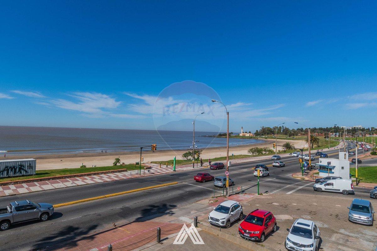 Foto de VENTA TERRENO RAMBLA BUCEO 20 M FRENTE 1060 M2, imagen 3