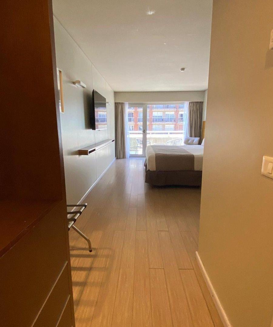 Foto de VENTA Habitación Hotel DAZZLER, Pocitos, imagen 2