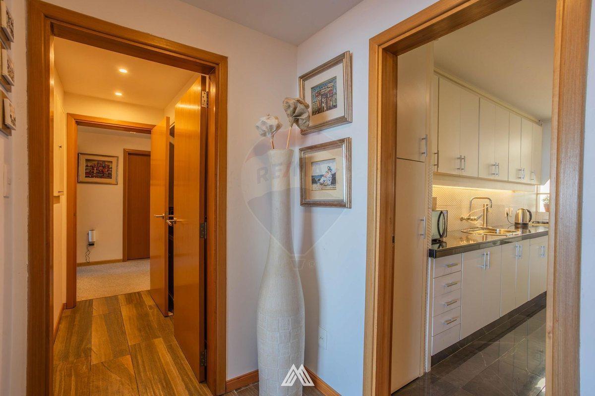 Foto de VENTA PISO 3 DORM Y SERVICIO FRENTE AL MAR POCITOS, imagen 1