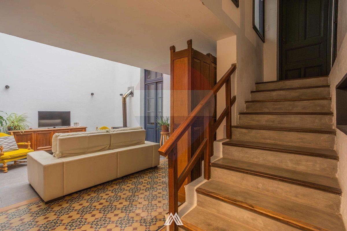 Foto de VENTA CASA 3 DORMITORIOS, 3 BAÑOS EN CORDON, imagen 3