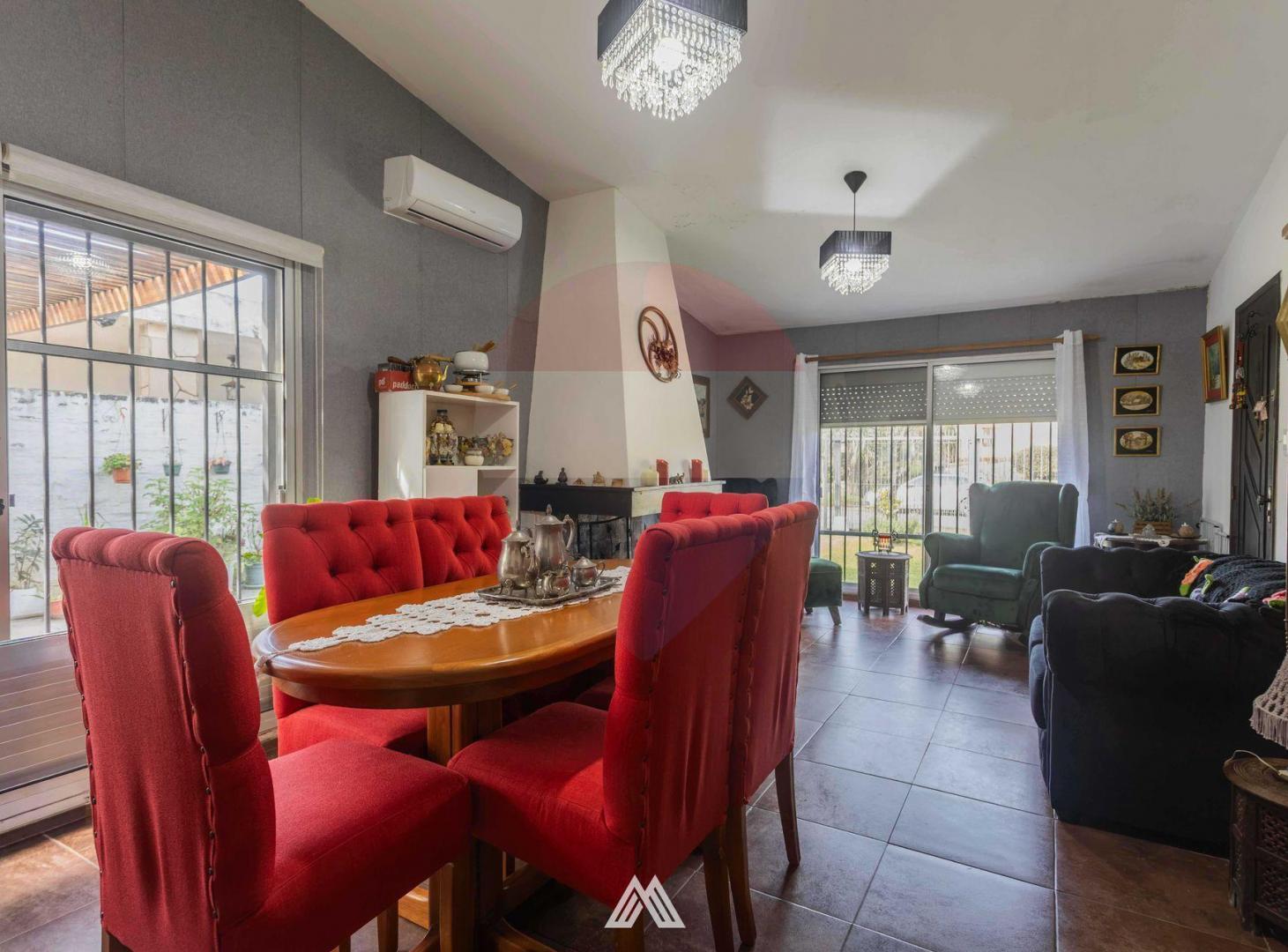 Foto de Venta de casa 3 dormitorios con piscina Las Toscas, imagen 2