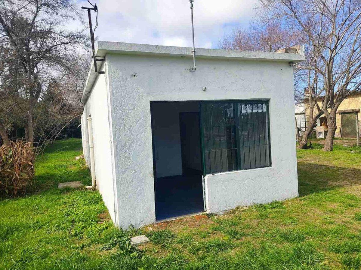 Foto de Alquiler Local Comercial con Amplio Terreno, imagen 2