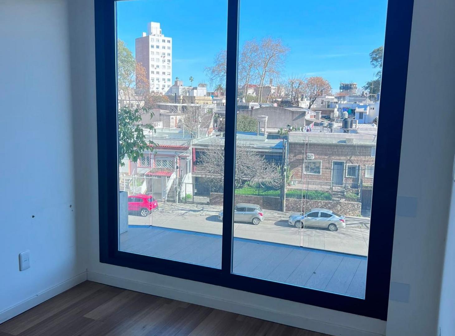 Foto de Venta un dormitorio con renta La blanqueada, imagen 2