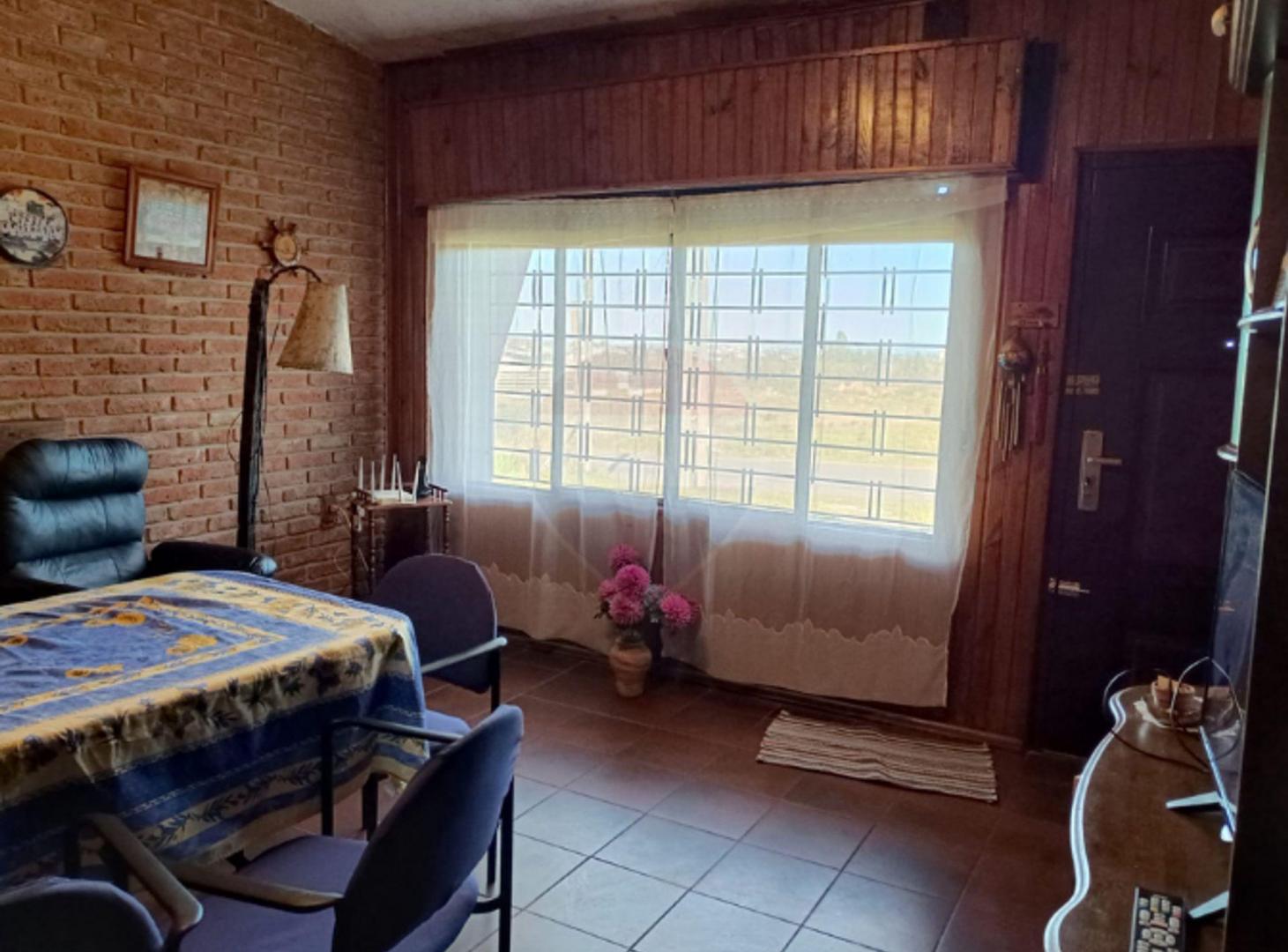 Foto de VENTA, casa de dos dormitorios, en Lezica., imagen 4