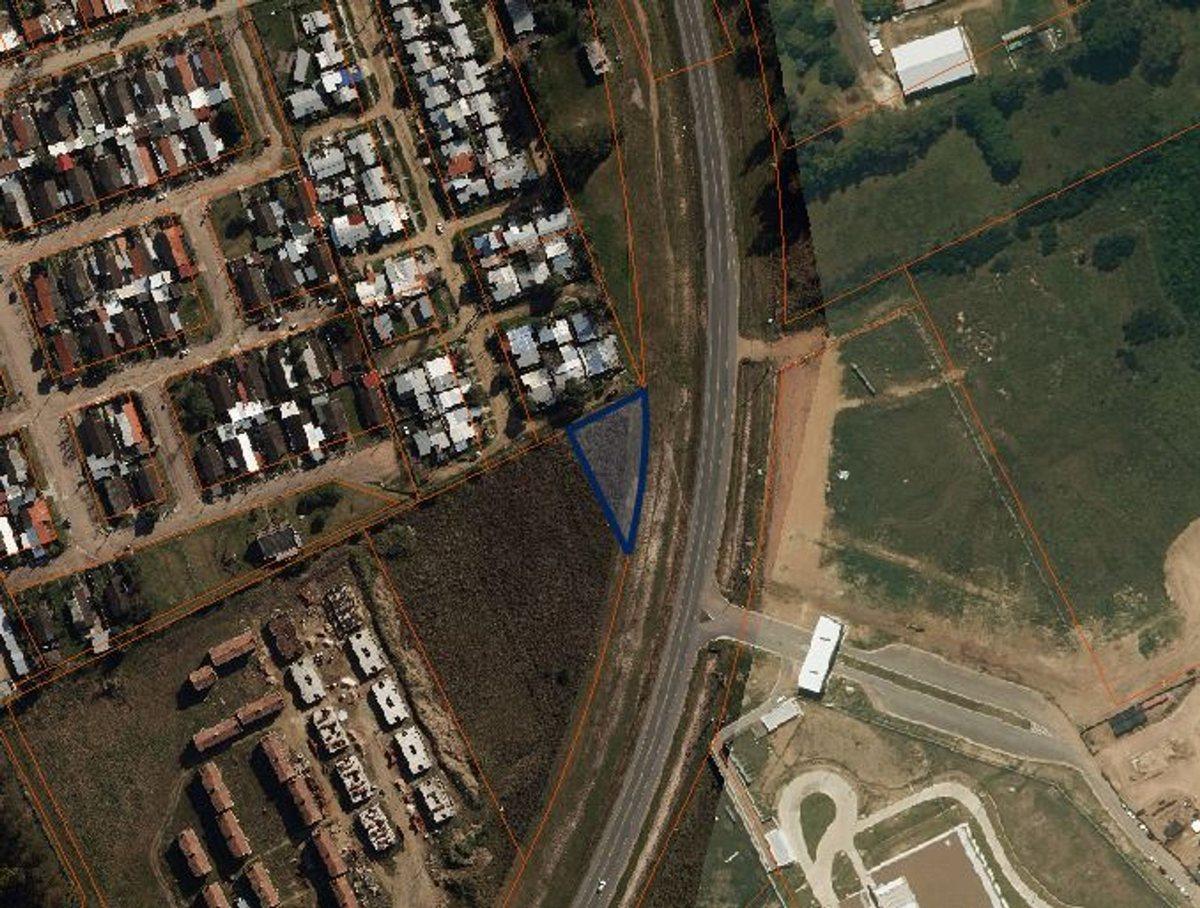 Foto de Venta terreno de 1.073m² sobre el By Pass de Pando, imagen 4