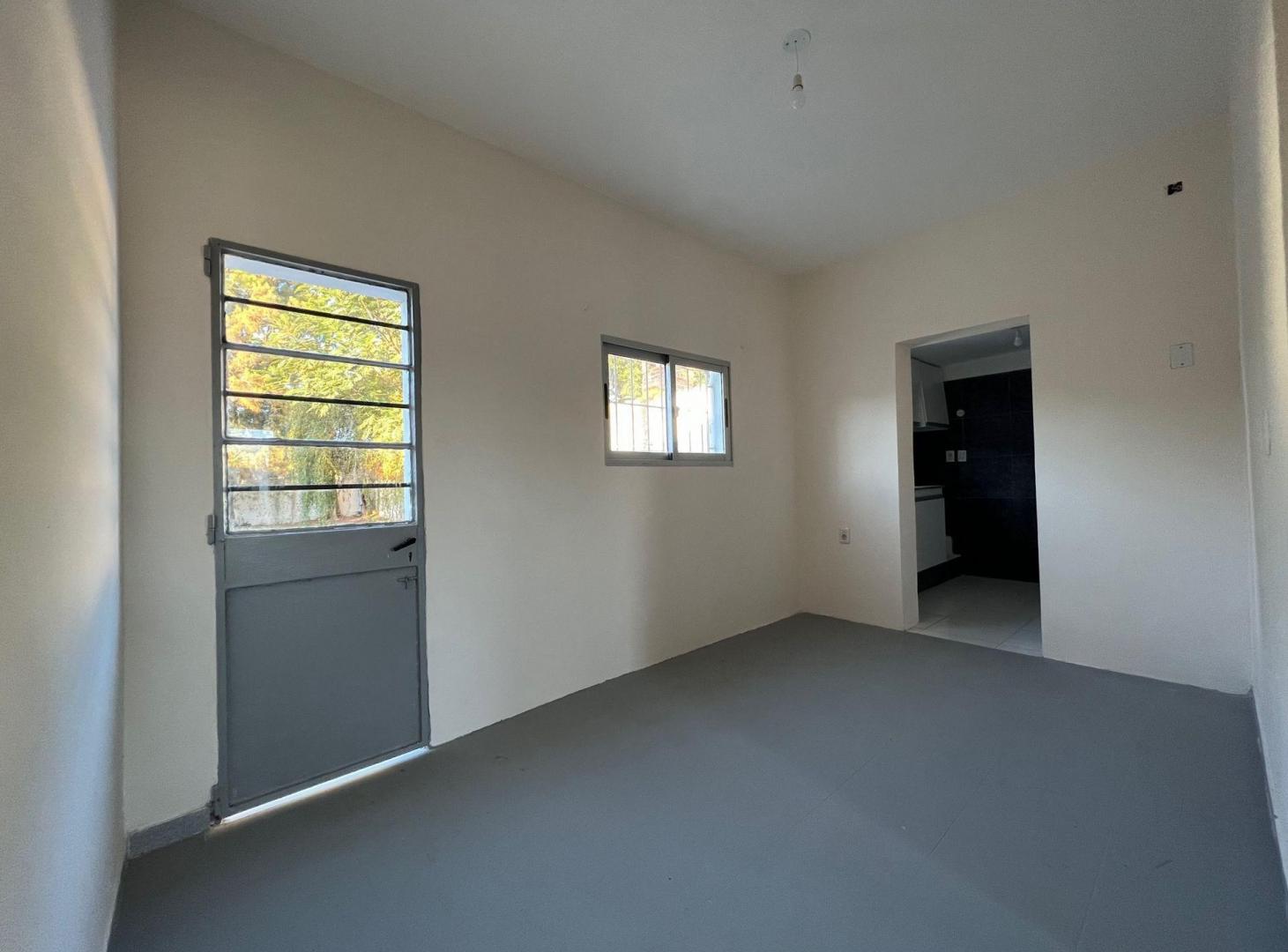Foto de ALQUILER-casa 2 dormitorios y fondo-SOLYMAR SUR, imagen 1