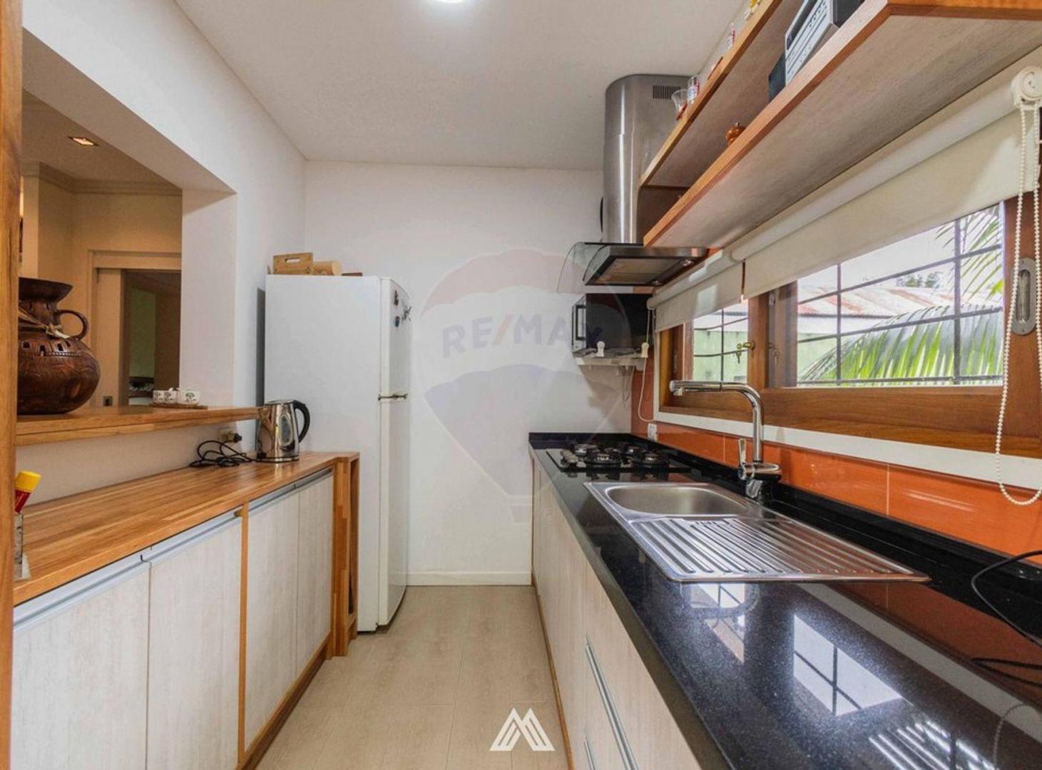 Foto de VENTA COSTA AZUL CASA 2 DORM PISCINA+APTO 2 DORM, imagen 2