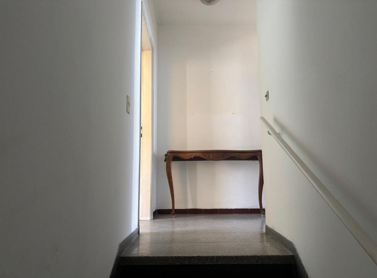 Foto de Alquiler gran casa de 8 ambientes en Pando centro, imagen 1