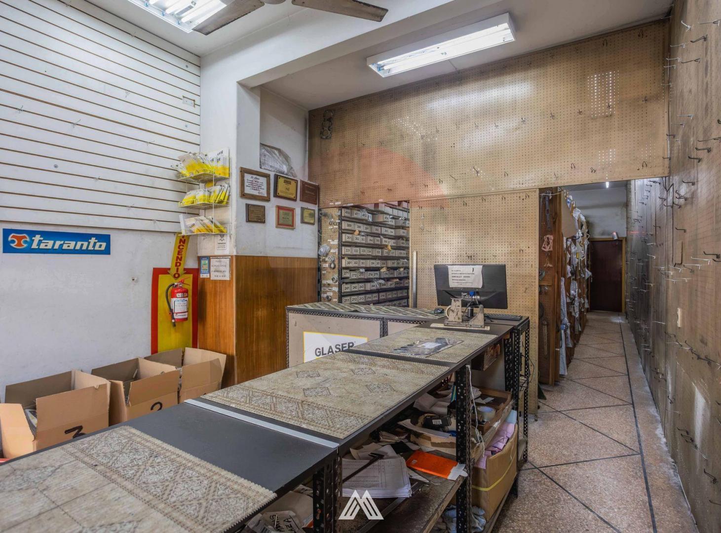 Foto de VENTA LOCAL COMERCIAL CON SUBSUELO EN CENTRO 181M2, imagen 1