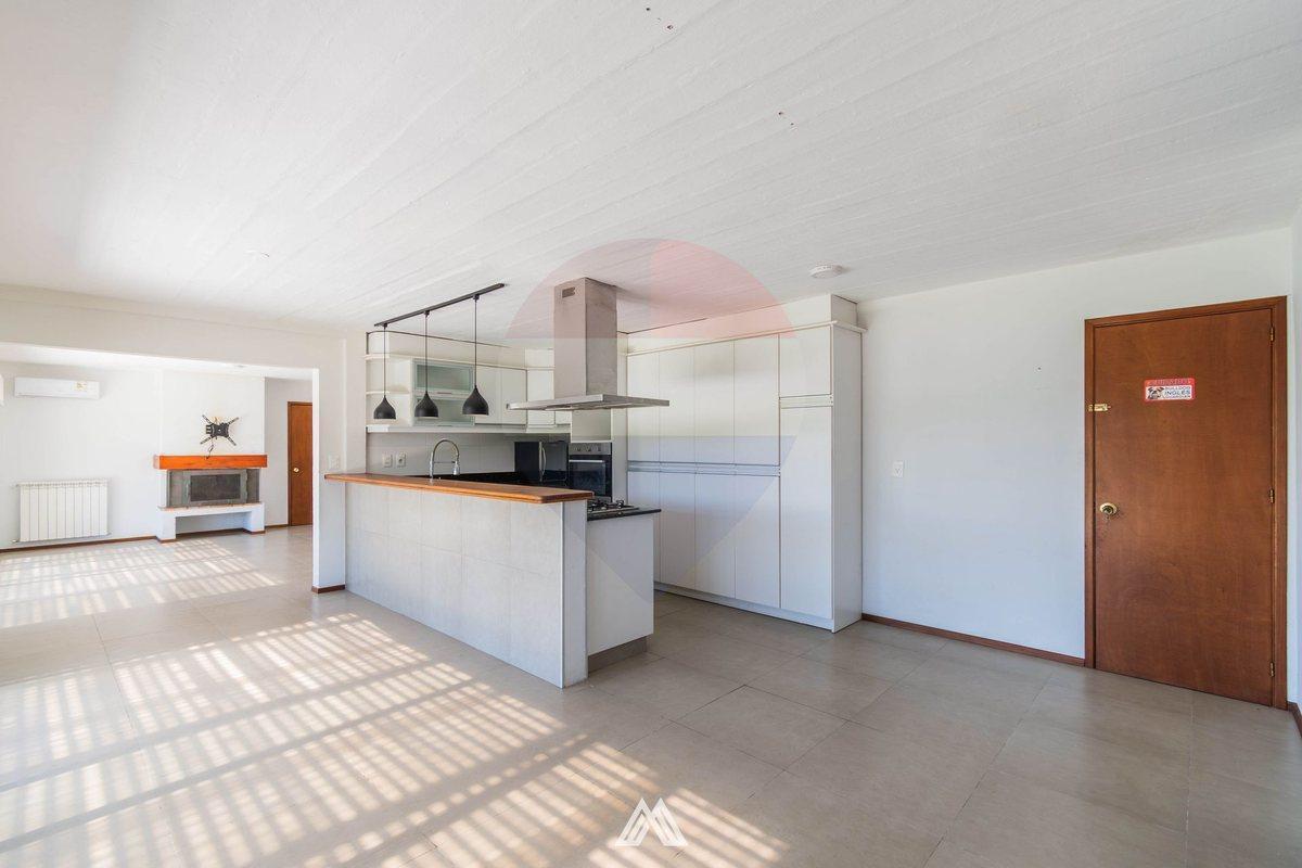 Foto de Venta casa 3 dorm Viñedos de la Tahona con piscina, imagen 4